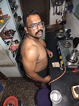 Snapshot of Siranjeevishiva chatting on February 6, 2026, 6:11 pm Siranjeevishiva online show from February 6, 2026, 6:11 pm