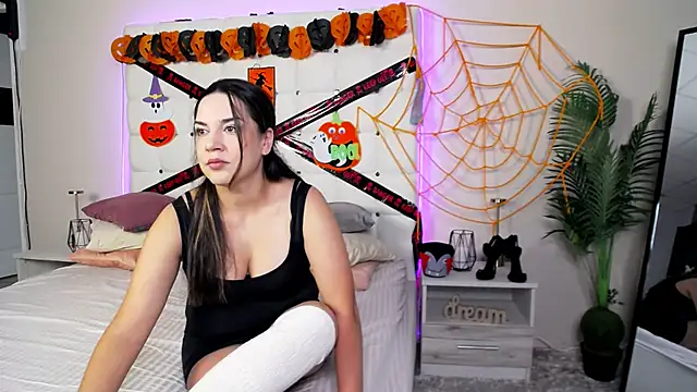 Snapshot of AlsouKass chatting on October 28, 2025, 7:23 am AlsouKass online show from October 28, 2025, 7:23 am