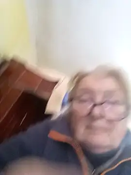 AmyLove353 online show from February 16, 2026, 1:51 pm