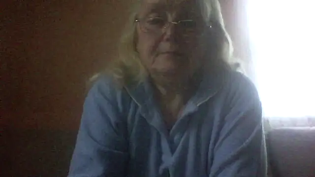 AmyLove353 online show from April 30, 2026, 3:35 am