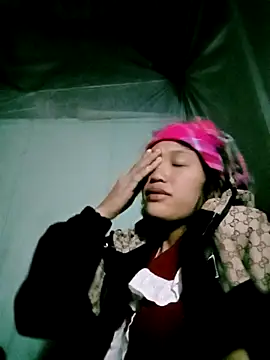 Snapshot of Menu_x chatting on November 5, 2025, 3:01 pm Menu x online show from November 5, 2025, 3:01 pm