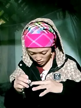 Snapshot of Menu_x chatting on November 6, 2025, 3:29 am Menu x online show from November 6, 2025, 3:29 am