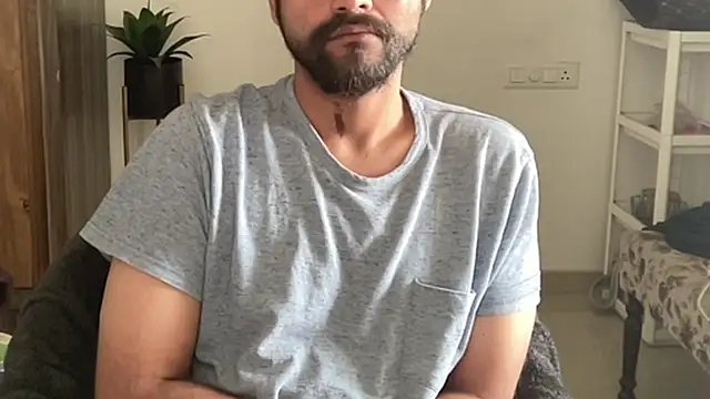 Snapshot of MakeMeAwareAah chatting on December 21, 2025, 4:08 am MakeMeAwareAah online show from December 21, 2025, 4:08 am