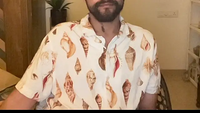 Snapshot of MakeMeAwareAah chatting on December 21, 2025, 4:14 pm MakeMeAwareAah online show from December 21, 2025, 4:14 pm