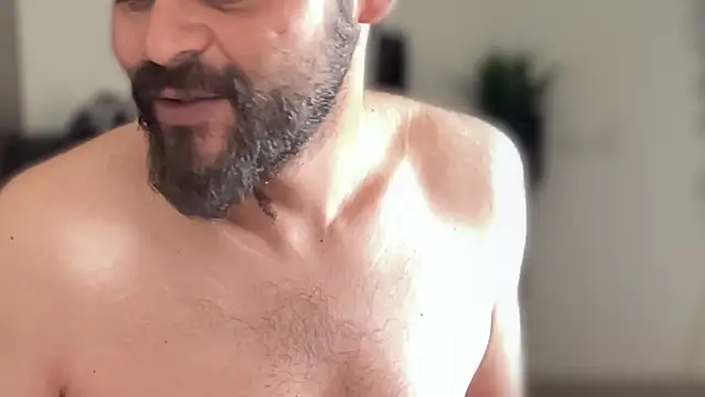 Snapshot of MakeMeAwareAah chatting on January 16, 2026, 3:32 am MakeMeAwareAah online show from January 16, 2026, 3:32 am