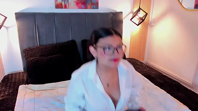 Snapshot of Teffa_bloom chatting on November 5, 2025, 7:14 pm Teffa bloom online show from November 5, 2025, 7:14 pm