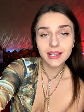 ScarletSi online show from November 5, 2025, 9:15 pm