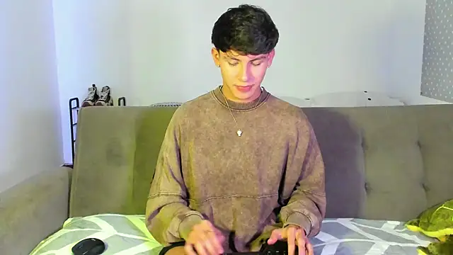 Snapshot of Will_starr chatting on November 5, 2025, 1:49 am Will starr online show from November 5, 2025, 1:49 am