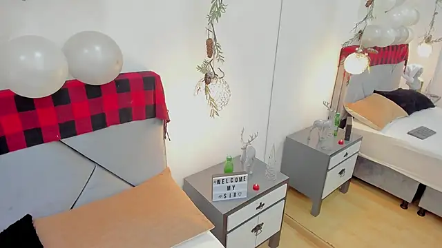 Snapshot of SofiaCavalli chatting on November 30, 2025, 10:41 am SofiaCavalli online show from November 30, 2025, 10:41 am