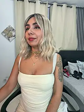 Emilyvalk  online show from July 24, 2026, 9:51 am