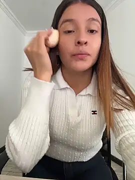 Snapshot of Talia_Bonet chatting on June 15, 2026, 2:41 pm Talia Bonet online show from June 15, 2026, 2:41 pm