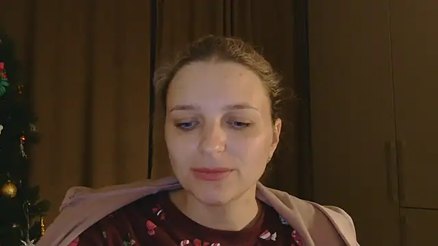 ElisSky301 online show from January 6, 2026, 9:29 pm