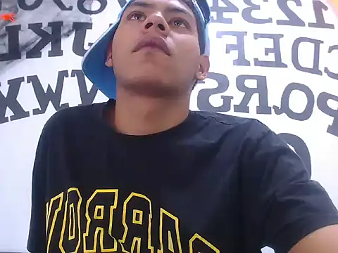 Snapshot of Yordi_Alpha chatting on October 26, 2025, 12:44 pm Yordi Alpha online show from October 26, 2025, 12:44 pm