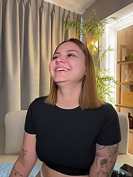 Beella1  online show from June 22, 2026, 11:51 am