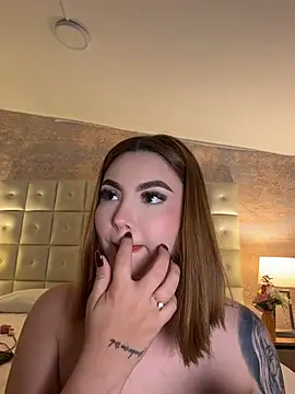 Beella1  online show from July 28, 2026, 4:39 pm