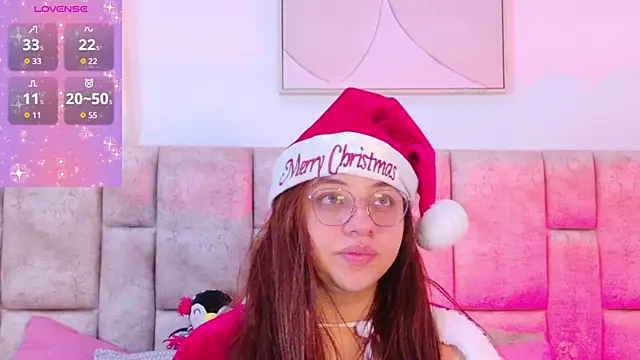 Snapshot of Karina_Wong chatting on December 4, 2025, 7:55 pm Karina Wong online show from December 4, 2025, 7:55 pm