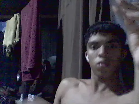 Snapshot of saiandrades chatting on May 28, 2026, 2:53 am saiandrades online show from May 28, 2026, 2:53 am