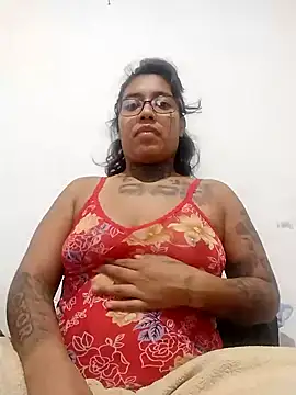 Chicattoo69 online show from October 25, 2025, 4:09 am