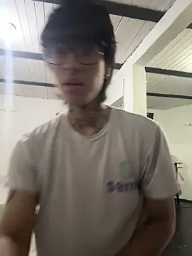 Snapshot of sflps chatting on February 10, 2026, 4:44 pm sflps online show from February 10, 2026, 4:44 pm