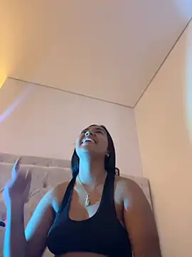 Snapshot of aly_nicols chatting on November 14, 2025, 11:35 pm aly nicols online show from November 14, 2025, 11:35 pm