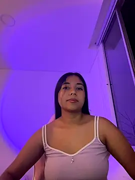 Snapshot of aly_nicols chatting on December 4, 2025, 5:06 am aly nicols online show from December 4, 2025, 5:06 am