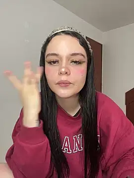 Selena Roa online show from February 2, 2026, 6:06 pm