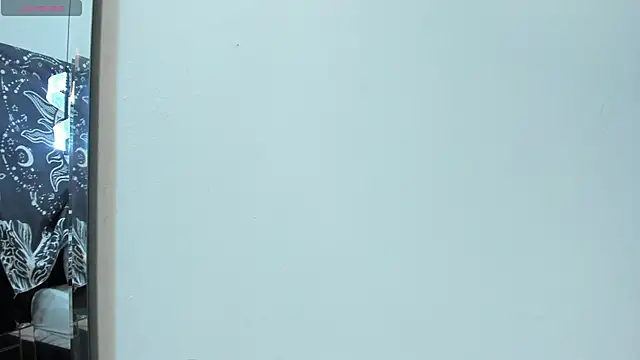 Snapshot of mirandaduboiss chatting on July 24, 2026, 5:11 pm mirandaduboiss online show from July 24, 2026, 5:11 pm