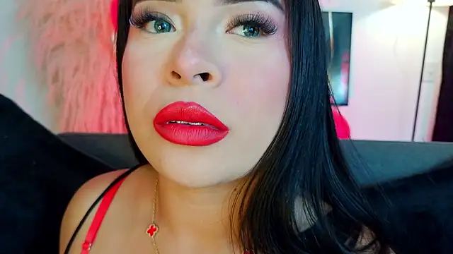 mia roux1 online show from February 14, 2026, 9:11 pm