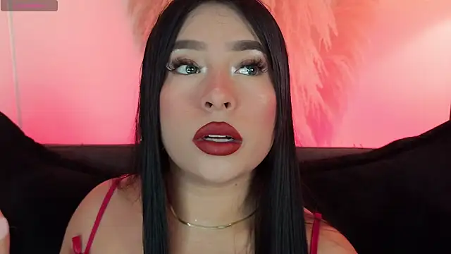 Snapshot of mia_roux1 chatting on August 2, 2026, 8:40 pm mia roux1 online show from August 2, 2026, 8:40 pm