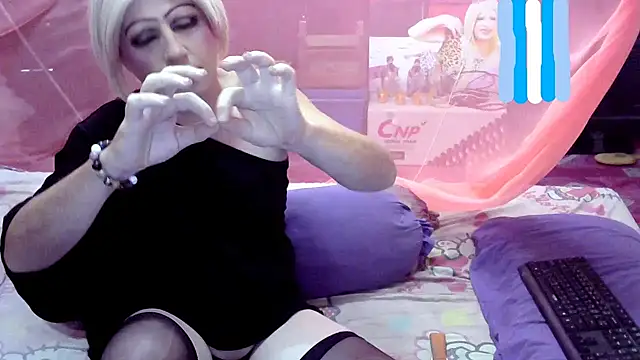 Snapshot of horni4luv chatting on July 17, 2026, 11:42 pm horni4luv online show from July 17, 2026, 11:42 pm