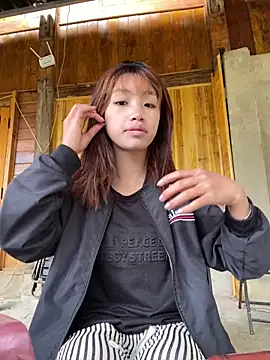 Snapshot of 2k7-sex chatting on December 15, 2025, 2:27 am 2k7-sex online show from December 15, 2025, 2:27 am