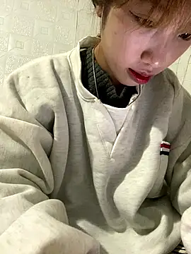 Snapshot of 2k7-sex chatting on January 8, 2026, 12:29 pm 2k7-sex online show from January 8, 2026, 12:29 pm