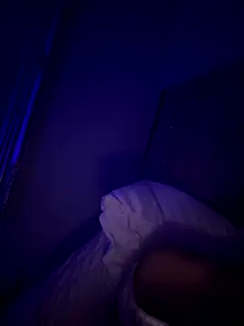 Snapshot of Gia_Atkinson chatting on October 21, 2025, 10:32 pm Gia Atkinson online show from October 21, 2025, 10:32 pm