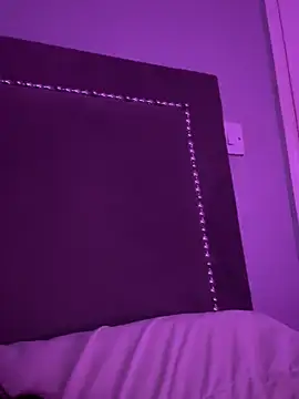 Snapshot of Gia_Atkinson chatting on October 26, 2025, 1:00 am Gia Atkinson online show from October 26, 2025, 1:00 am