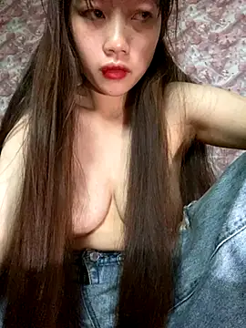 Snapshot of kitty-20x chatting on November 1, 2025, 7:43 am kitty-20x online show from November 1, 2025, 7:43 am