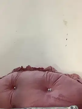 Snapshot of helo-kitty chatting on November 15, 2025, 1:51 pm helo-kitty online show from November 15, 2025, 1:51 pm