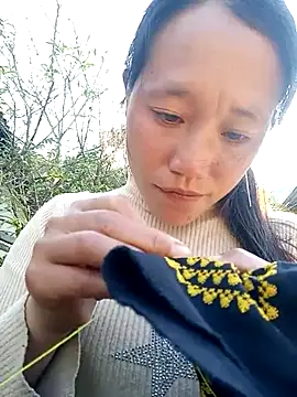 Snapshot of Phantamay chatting on November 23, 2025, 7:19 am Phantamay online show from November 23, 2025, 7:19 am