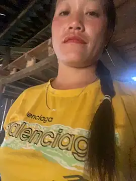 Snapshot of Phantamay chatting on April 9, 2026, 6:19 am Phantamay online show from April 9, 2026, 6:19 am