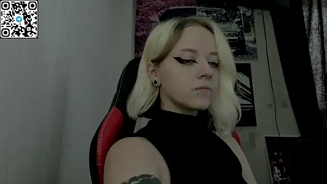 Holy Mistress S online show from July 14, 2026, 8:08 am