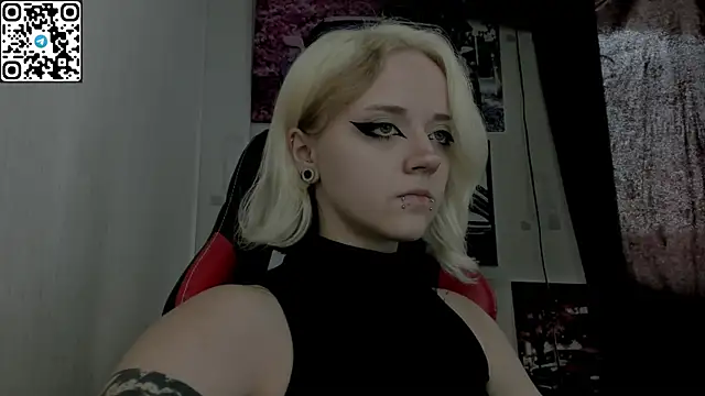 Holy Mistress S online show from July 28, 2026, 9:04 am
