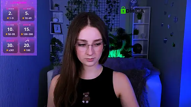 alisabliss online show from June 15, 2026, 9:33 am