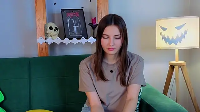 KateCahee online show from October 30, 2025, 1:40 am