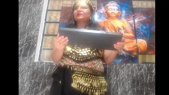 Debora Cienfuegos25 online show from March 4, 2026, 3:34 am