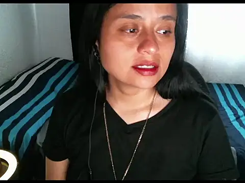 Snapshot of Negritatata chatting on May 5, 2026, 12:35 pm Negritatata online show from May 5, 2026, 12:35 pm