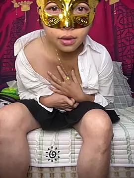 Maomilove1 online show from November 18, 2025, 3:16 pm