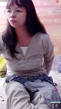Maomilove1 online show from April 28, 2026, 2:11 pm