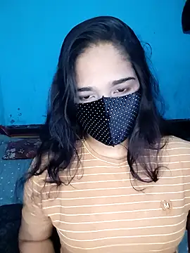 Snapshot of CoupleShow_432 chatting on November 14, 2025, 10:36 am CoupleShow 432 online show from November 14, 2025, 10:36 am