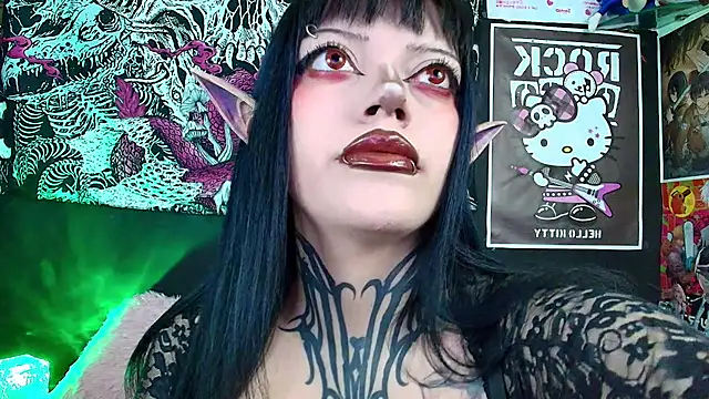 GothGaby online show from November 19, 2025, 3:39 am