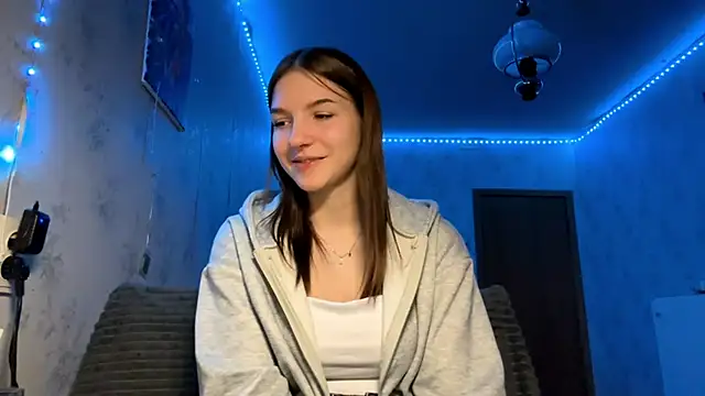 Snapshot of Beauty_miIa chatting on October 29, 2025, 4:53 pm Beauty miIa online show from October 29, 2025, 4:53 pm