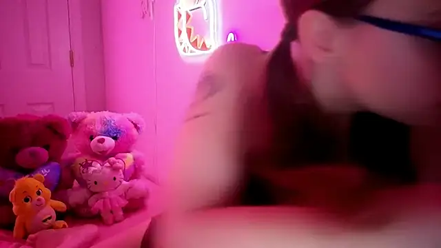 daddysprincess731 online show from May 1, 2026, 11:09 pm